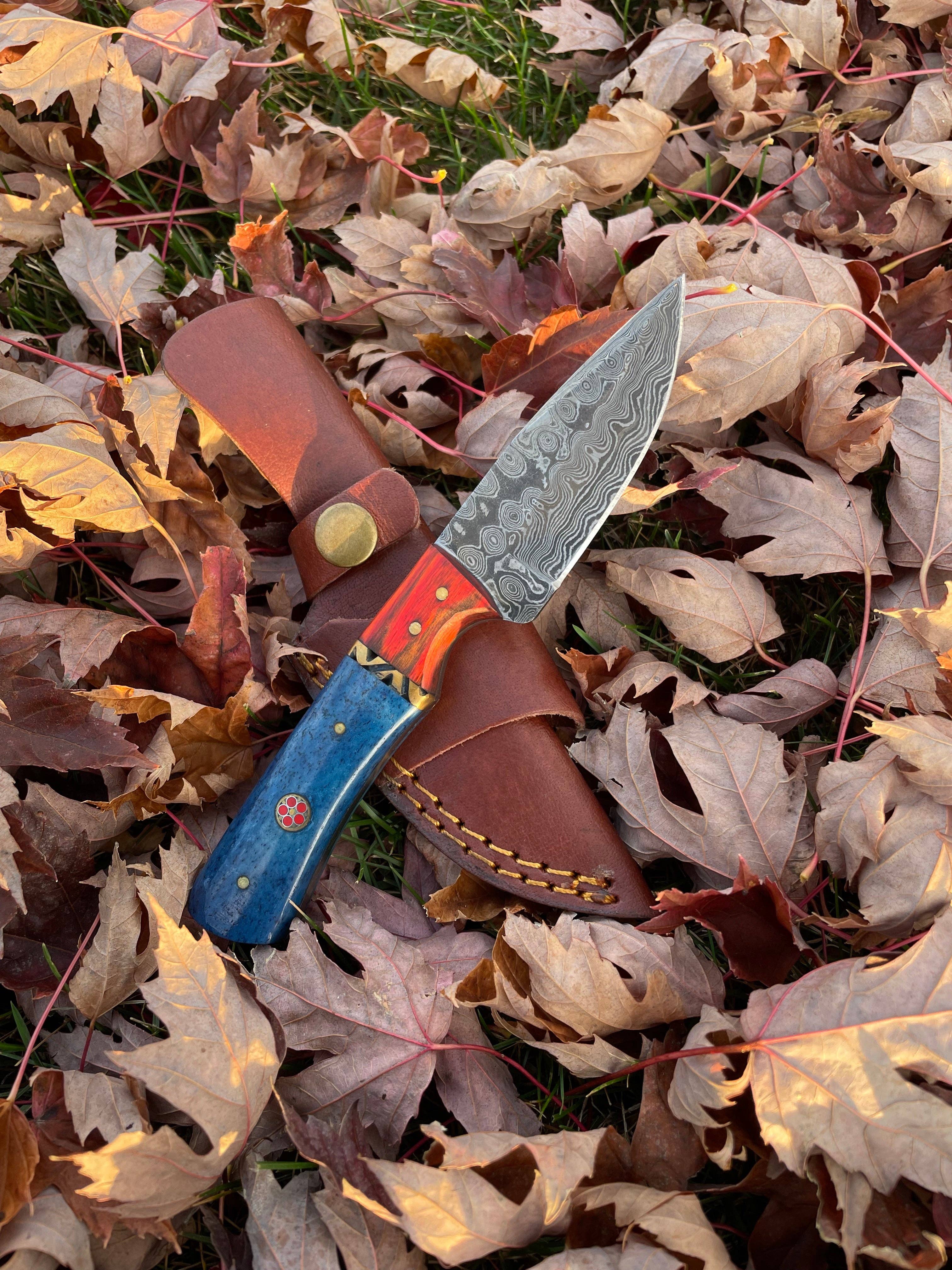 Aurora Blade TK-212 Damascus steel hunting knife by Titan International Knives Titan International